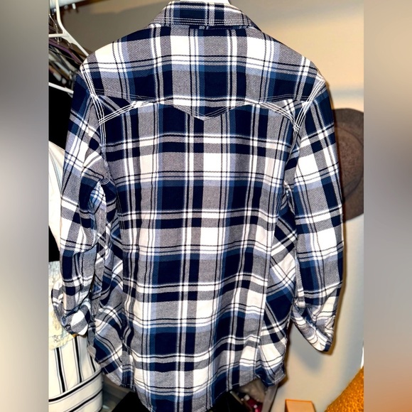 BKE Standard Fit Snap Button Flannel Shirt - Blue, White & Black Plaid size M - Picture 2 of 5